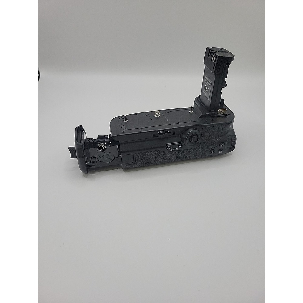 Battery Grip for Cannon EOS R5, R6, R5C - Picture 1 of 7